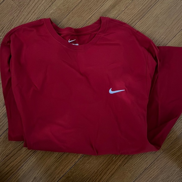 Nike Other - NWT Men’s Nike L/S Tee